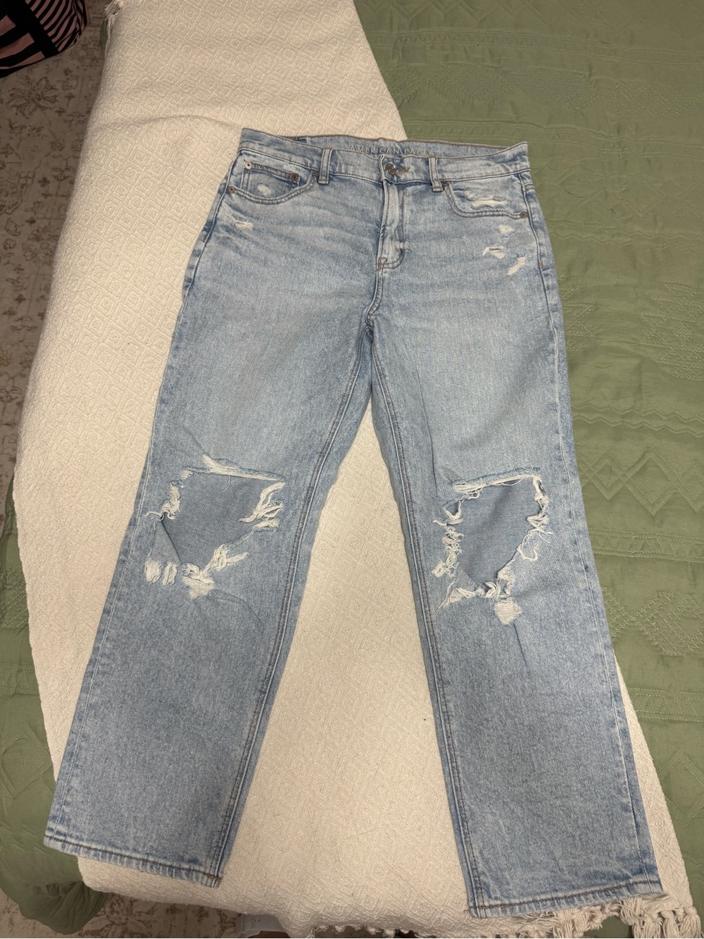 American Eagle Outfitters Light Blue Distressed Straight Leg Jeans